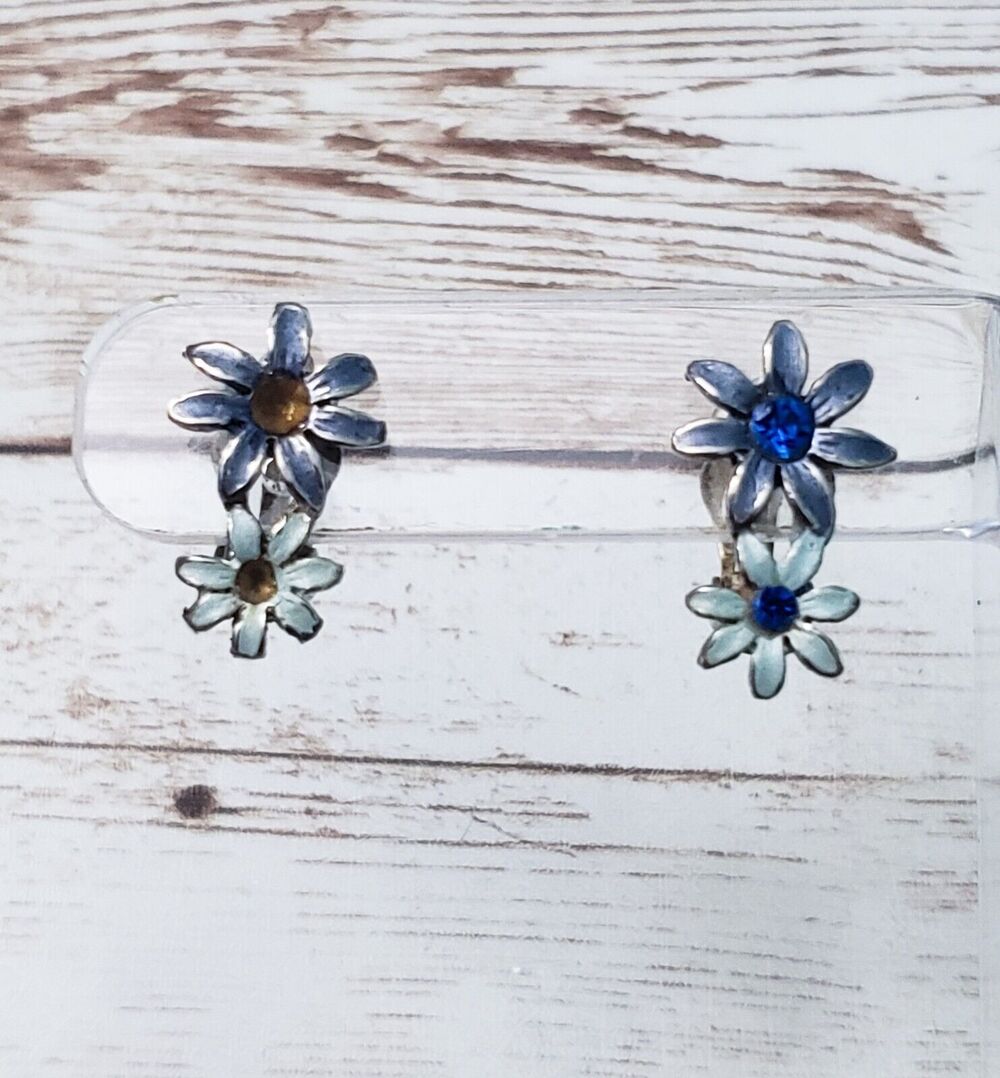Vintage Clip On Earrings - Flower Duo - Missing Gems